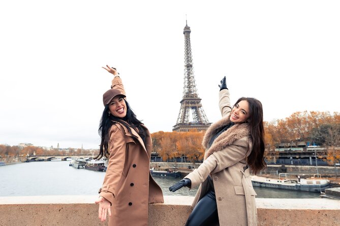 Private Professional Photoshoot near the Eiffel Tower in Paris - A private Eiffel Tower photoshoot that feels calm, not chaotic