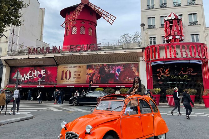 Private ride in a Citroën 2CV in Paris - 2h - Opéra area to Place Vendôme: grand addresses without the museum commitment