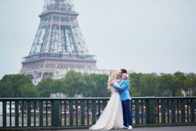 Private Romantic Photoshoot in Paris with Bouquet of Flowers - The 1-Hour Flow: How Your Photographer Gets You Ready