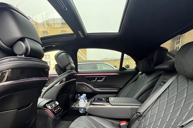 Private round trip transfer from/to Paris airports - The Vehicle Comfort You’ll Notice More Than You Expect
