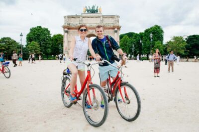 Private Secrets of Paris Bike Tour - From near the Eiffel Tower to the Seine: start with views, not chores