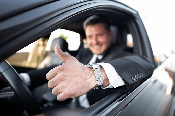 Private Sedan Transfer Charles de Gaulle Airport to Paris - How long it takes: plan for variability