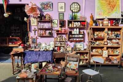 Private shopping tour at the Paris Antique Flea Market - The market layout: 15 different sub-markets, chosen for your wishlist
