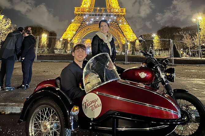 Private Sidecar Tour of Paris at Night with drinks - Stop 1: Place de la Concorde, where the story sets the tone