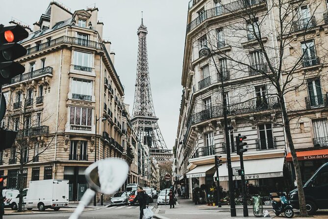 Private Street Art Tour in Paris with Local Expert - Rue Saint-Maur and the Streets at the Crossroads of Art