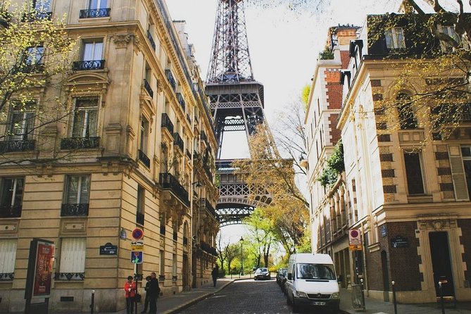 Private Street Art Tour in Paris with Local Expert - Boulevard de la Villette and Lazoo: Following One Artist Through the Neighborhood