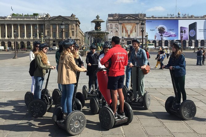Private Tour: Discover Paris with Local, 3 hours on a Segway - Stop 2: Pont Alexandre III for classic Eiffel Tower views