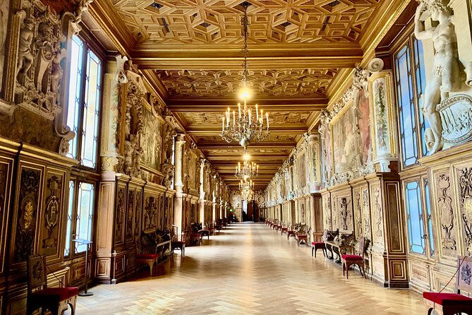 Private Tour in Fontainebleau Palace with Skip-The-Line Ticket - Inside the Château: what the art historian will help you notice