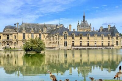 Private Tour of Domaine de Chantilly Ticket and Transfer Included - Chantilly Castle: art, books, and the Galerie des Batailles