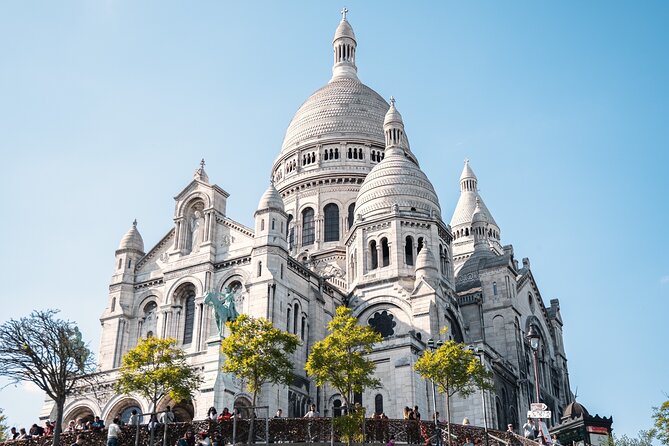 Private Tour of Montmartre in a Citroën Classic - Place du Tertre and the Artists’ Square Energy