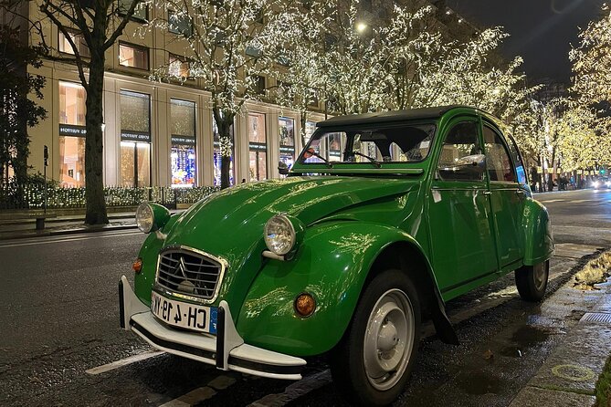 Private tour Paris Christmas lights tour 2 hours in Citroën 2CV - Cruise the holiday sights: Petit Palais to Eiffel Tower without the marathon