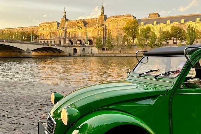 Private tour Paris Little-known places 2 hours in Citroën 2CV - Why a Paris 2CV Tour Beats the Usual Hop-On Bus