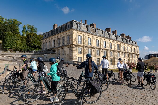 Private Tour: Versailles by Electric Bike from Paris - A Quiet Village Break: Marnes-la-Coquette So Close to Paris