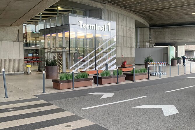 Private Transfer CDG Airport <-> Paris - One way - Hotel drop-offs and exact address delivery