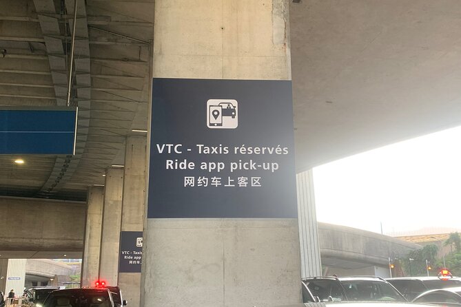 Private Transfer CDG Airport <-> Paris - One way - Drivers who communicate and help with the real work