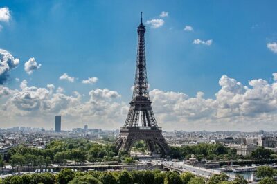 Private Transfer from CDG Charles de Gaulle Airport to Paris - What this CDG to Paris transfer really is