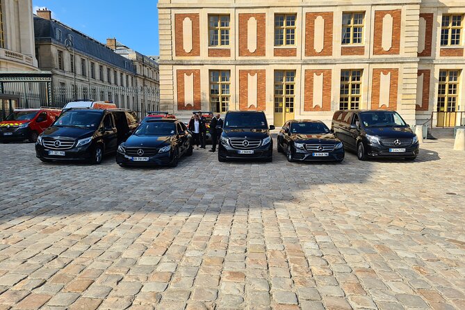 Private Transfer from CDG/ORLY/LBG Airport to Paris (Van-7 Pax) - Inside the van: WiFi, A/C, and professional driving you can trust