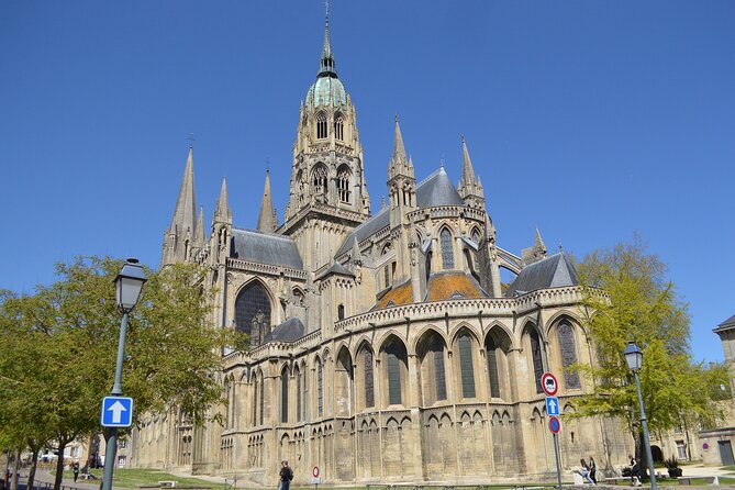 Private Transfer From Paris to Bayeux - Door-to-Door Pickup in Paris, Drop-off at Your Bayeux Address