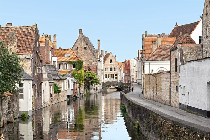 Private Transfer From Paris to Bruges - Price and value: what $373.07 per person buys you