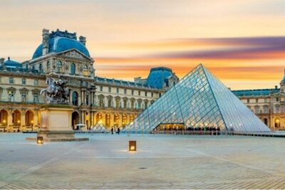 Private Transfer FROM Roissy-Charles de Gaulle Airport TO Paris - Riding Comfortably in a Mini-Bus for Up to Eight