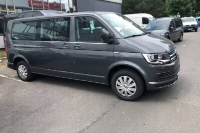Private Transfer from the City of Paris To Roissy CDG Airport - Pickup in Paris: getting the start right (without the awkward wait)