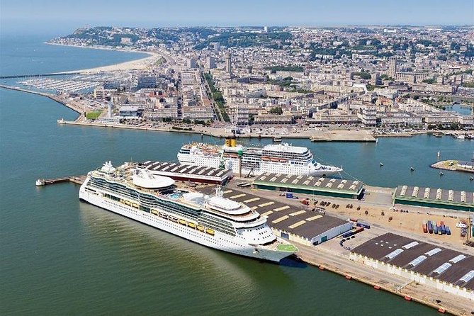 Private Transfer: Paris Airport CDG to Port of LE HAVRE in Business Car - From CDG arrivals to Le Havre port: the pickup that reduces stress