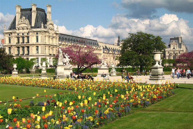 Private Transfers from Paris City to Paris Airport CDG - Communication That Keeps You From Guessing