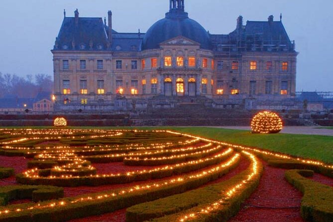 Private Vaux-le-Vicomte Candlelight Half-Day Escape from Paris - Fontainebleau access in the same trip: a smart pairing