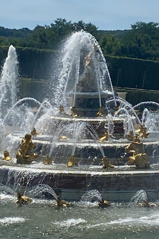 Private Versailles, Gardens, Trianon from Paris by Mercedes - Who this private Versailles tour is best for