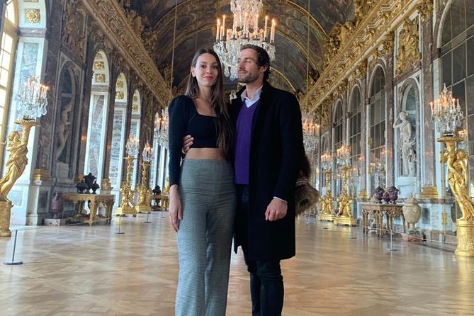 Private Versailles Tour with Guide + Round Trip Transport from Paris - Pickup and Round-Trip Transport From Central Paris