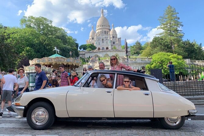 Private Vintage Car Tour of Paris in a Citroën DS - 2H - Hotel pickup and the 2-hour rhythm (what you’re really buying)