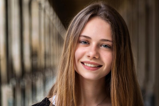 Professional Photo Shoot Walking Tour in Central Paris - Should You Book This Professional Photo Shoot Walk?