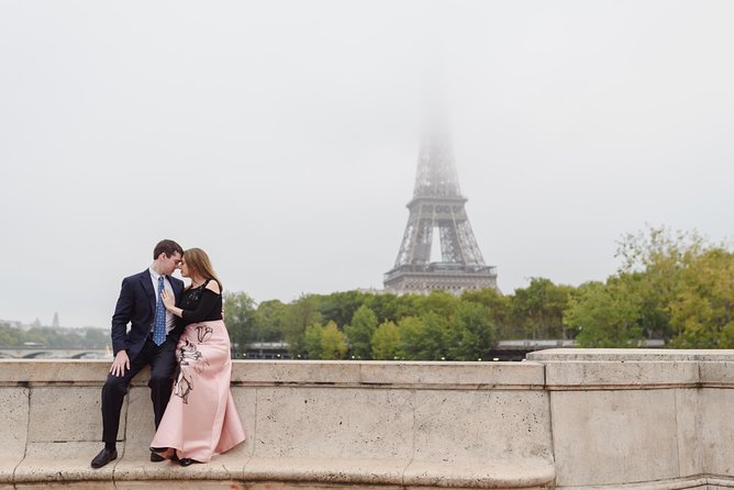 Proposal Photographer in Paris - Smart dress code, and small extras you can add yourself