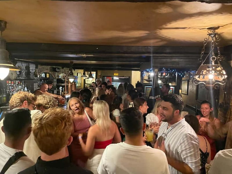 Pub Crawl Paris: Drink, Laugh, Meet the World - Starting at Generator Hostel Paris: the green wristband moment
