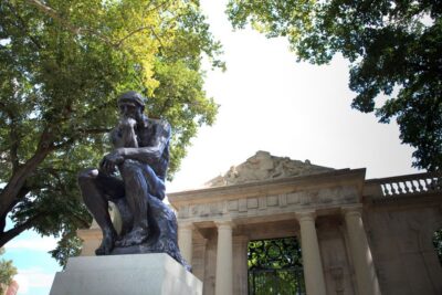 Rodin Museum Guided Tour - First stop: the museum rooms and what you’ll notice first