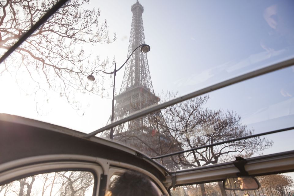 Romantic Paris Vintage Citroën 2CV Tour - Montmartre and Sacré-Cœur: romance on the hill