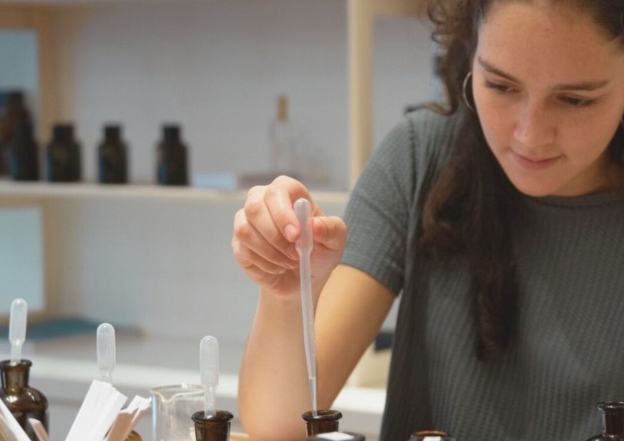 Rouen-Normandy : Creation Perfume Workshop 30ml - Logistics that will save you stress