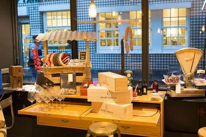 Saint-Germain Flavors Sweet & Savory Food Tasting Tour - Where you start near the Abbey, and how to not miss it