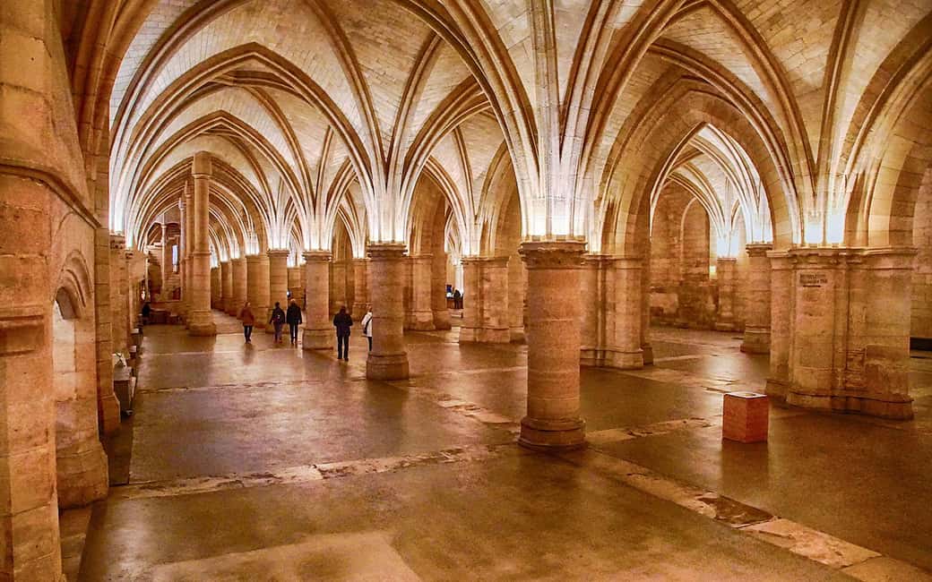 Sainte Chapelle & Conciergerie Private Guided Tour - How your guide adds extra Paris flavor: Sorbonne and Picasso context