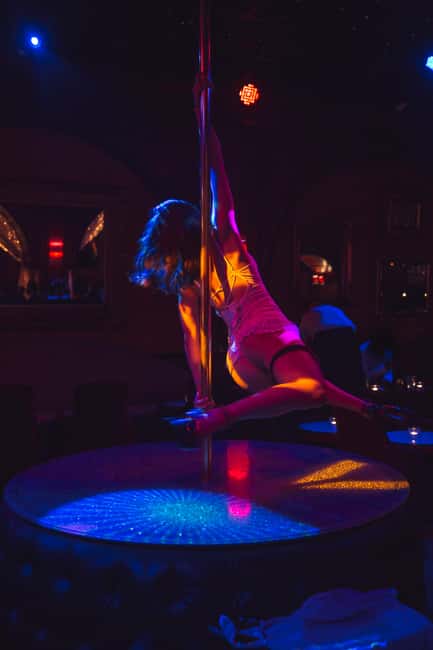 Secret Square Paris : Parisian Strip-Tease Cabaret Ticket - Dress code and rules that can affect your comfort