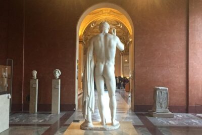 Secrets & Scandals of the Louvre - Limited to 6 Guests - Meeting at the Louis XIV horse statue: the start is half the battle