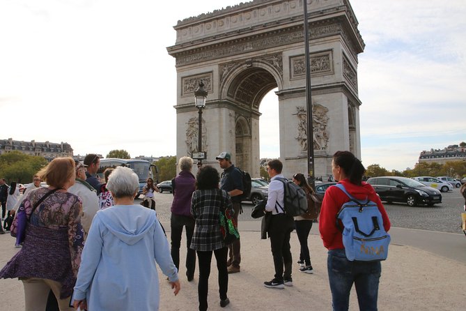 See 10+ Top Paris Sights, Fun Guide - Dalida, Place du Tertre, Bateau-Lavoir, and the Wallace fountains