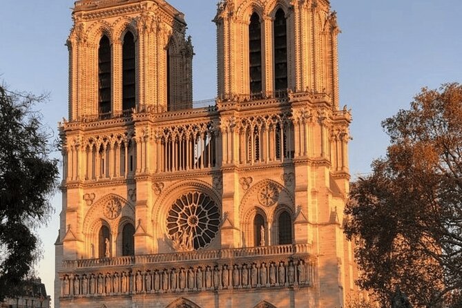See 15 plus Paris Sights Tour and Fun Perfume Experience - Price and what you’re really buying for $54.55