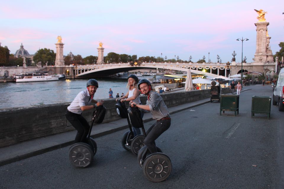 Segway private tour Lights of Paris - Grand Palais and Petit Palais: Where Classic Meets the Night