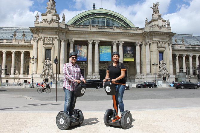 Segway tour Paris - Stop 1: Hôtel des Invalides area and the grand scale lesson