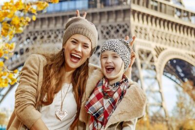 Seine River Guided Cruise with Kids by Vedettes de Paris - What you actually get: cruise, guide, and what’s for sale onboard