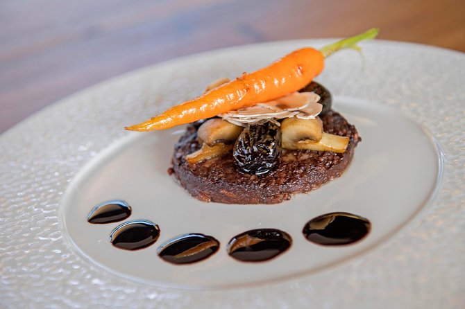 Seine River Sightseeing Cruise and Lunch at Le Bistro Parisien - The lunch side: what the 3 courses actually mean