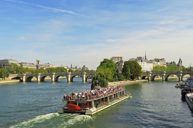 Seine River Walking Tour with Optional Musée d'Orsay and Cruise - The Seine route stop by stop: what each place gives you