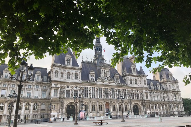 Semi-Private French Revolution and Conciergerie tour - Opera Bastille: where art shows the Revolution’s long shadow