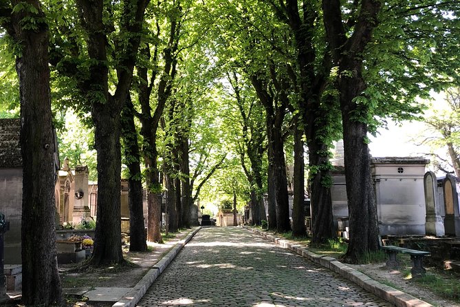 Semi-Private Père Lachaise Cemetery Tour - Key things to know before you go
